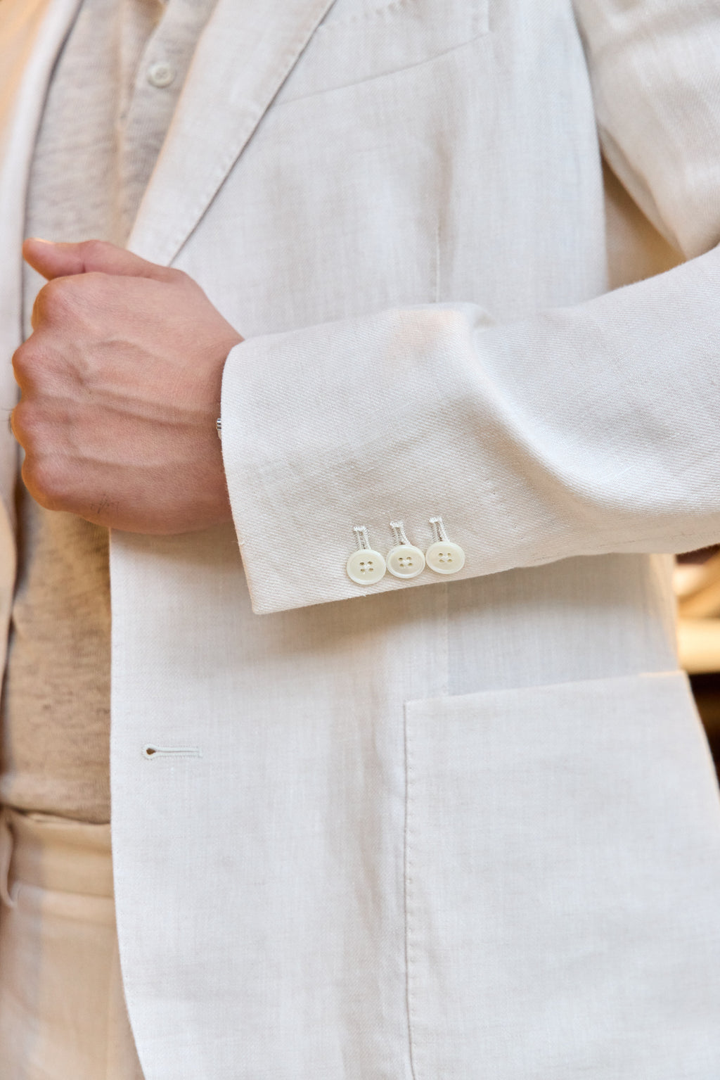 TOMBOLINI | Zero-Gravity Linen Suit | Cream