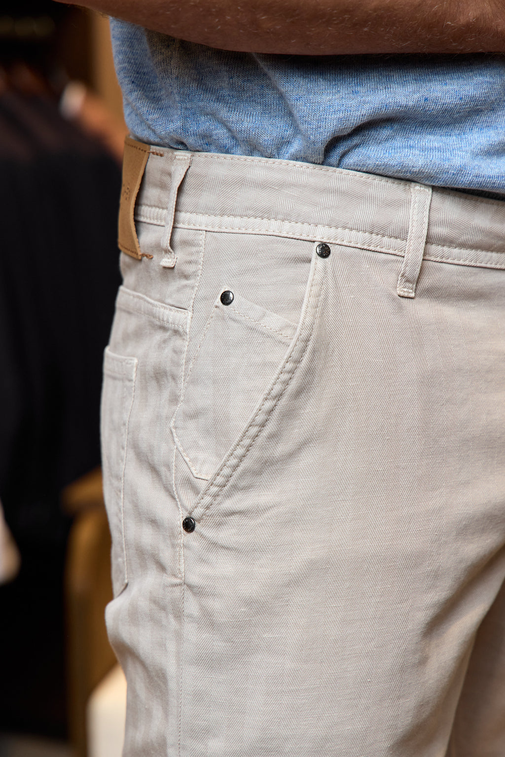 JACOB COHEN | Lou Herringbone Shorts | Beige