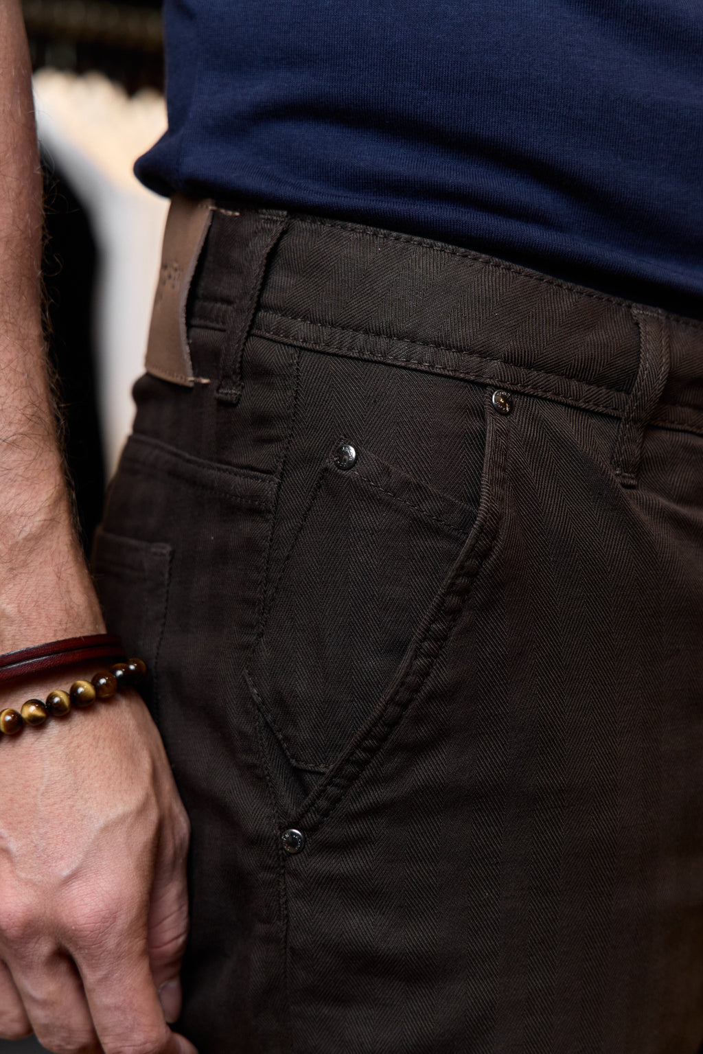 JACOB COHEN | Lou Herringbone Shorts | Chocolate