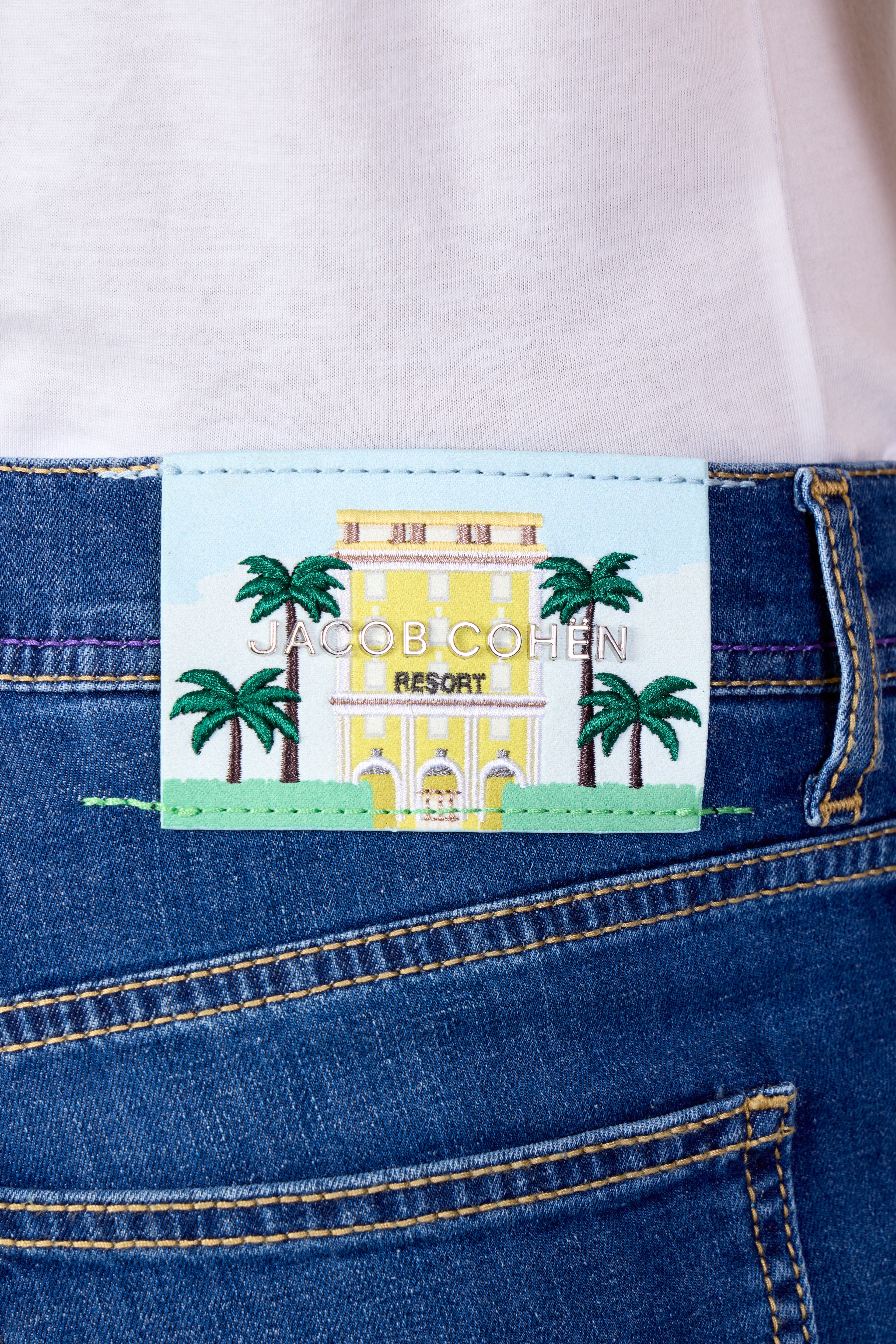 JACOB COHEN | Resort Nicolas Shorts With Embroidered Hotel Patch | Denim