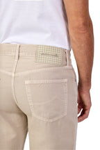 JACOB COHEN | Edo Lightweight Twill Trousers | Beige
