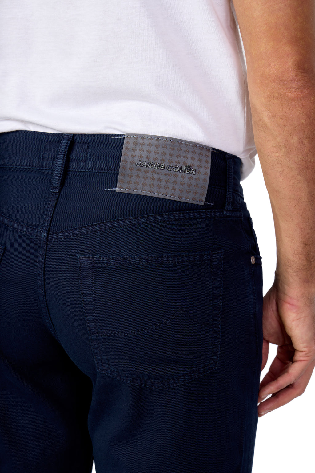 JACOB COHEN | Edo Lightweight Twill Trousers | Navy