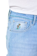 JACOB COHEN | Resort Bard Jeans With Embroidered Hotel Patch | Light Denim