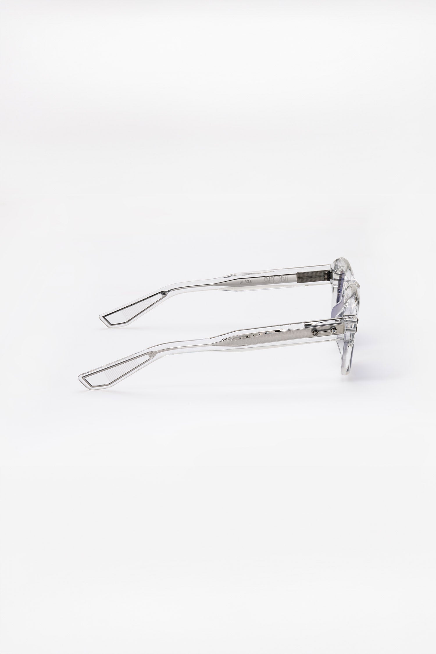 AKONI | Blaze AKS-514 Sunglasses | Clear