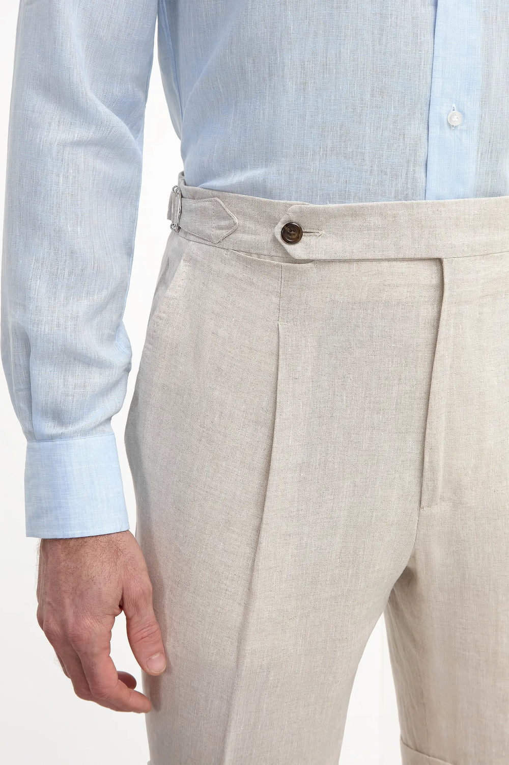 PINI PARMA | Linen Shorts With Side Tabs | Beige