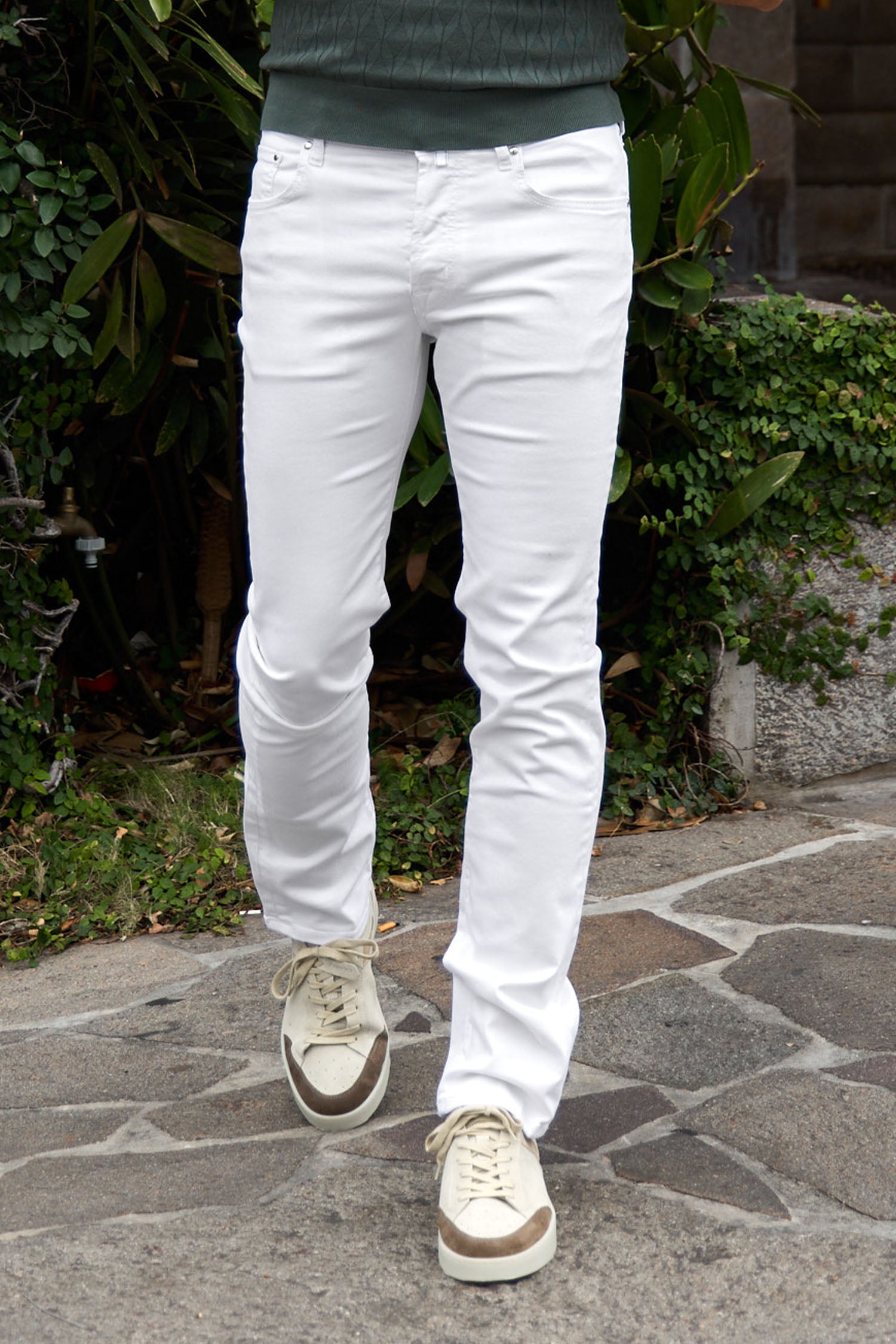 JACOB COHEN | Bard Fine Striped Patch Jeans | White Denim