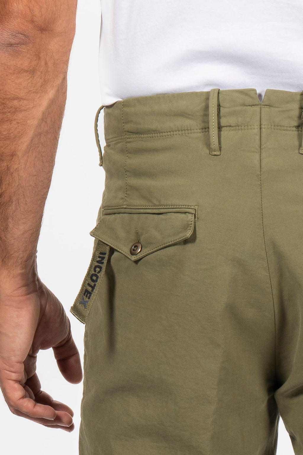 SLOWEAR | 4% Stretch 1 Pleat Chino | Green