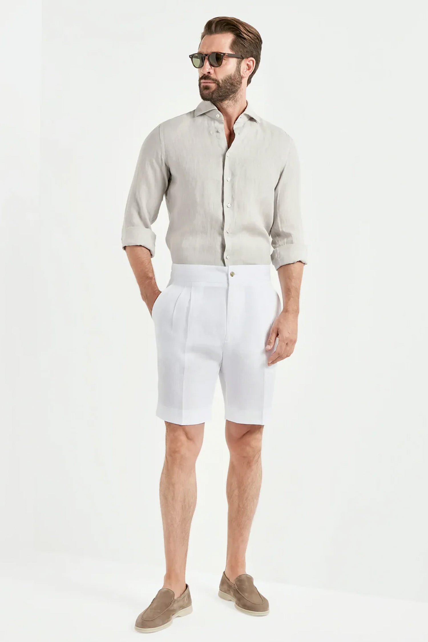 PINI PARMA | Double Pleated Linen Shorts | White