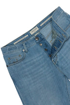 JACOB COHEN | Edo Regular Straight Jeans | Pale Denim