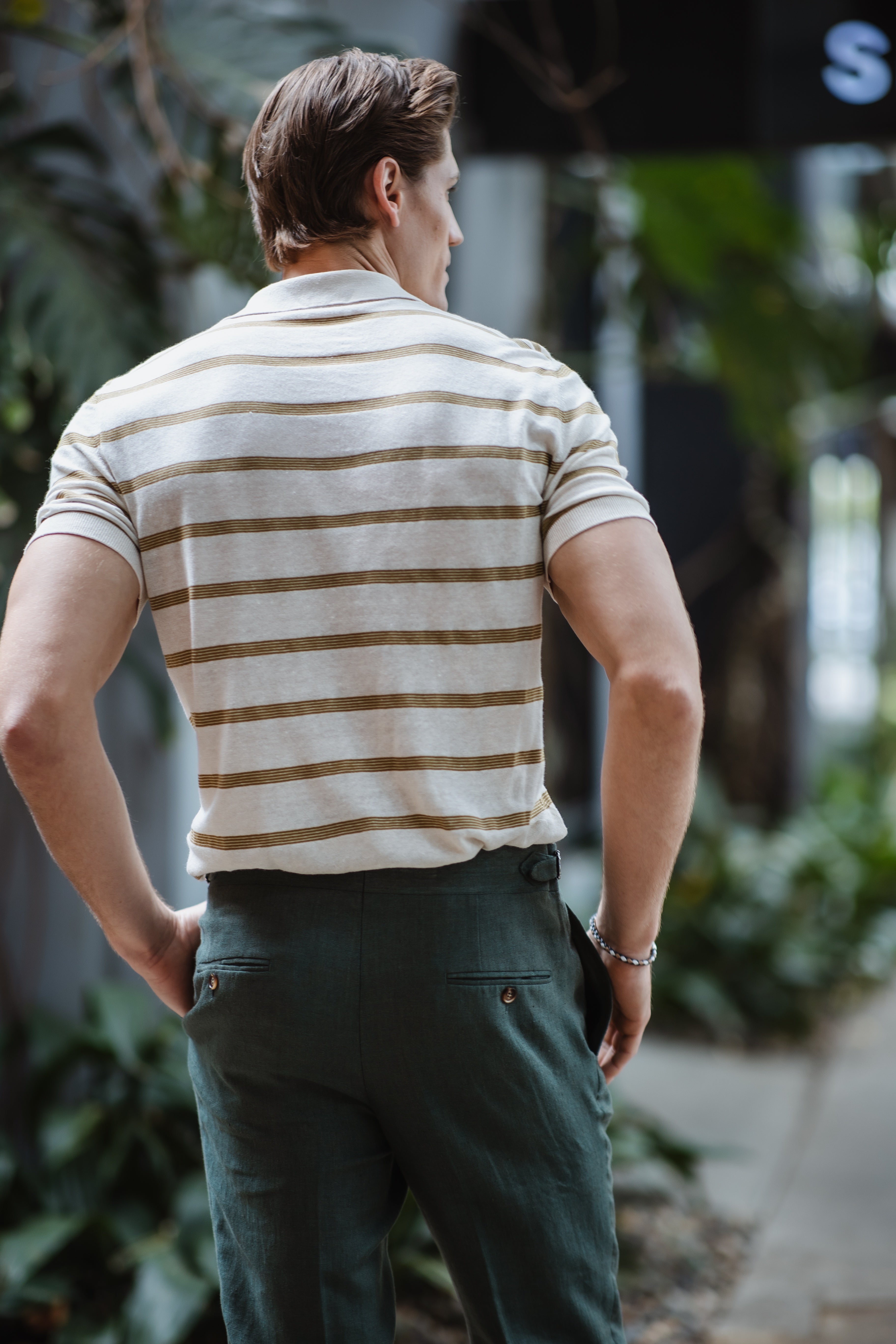 MITCHELL OGILVIE TAILORING | 1 Pleat Trousers With Tabs | Forest