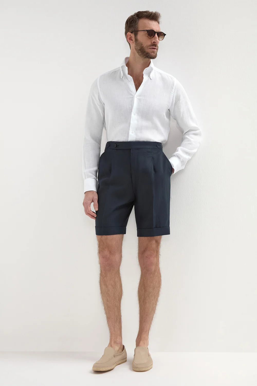 PINI PARMA | Linen Shorts With Side Tabs | Navy