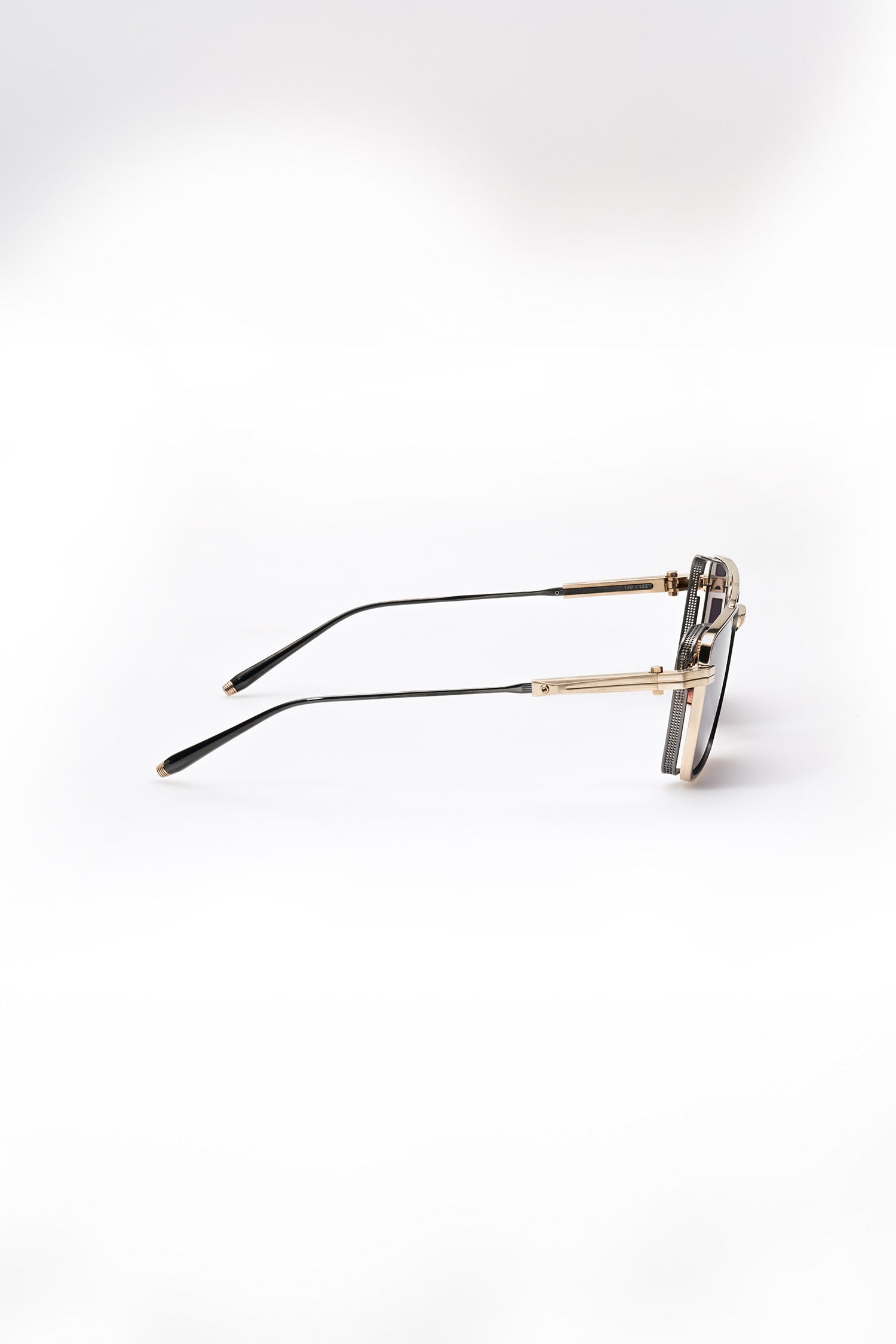 AKONI | Sprint AKS-504 Sunglasses | Gold & Black