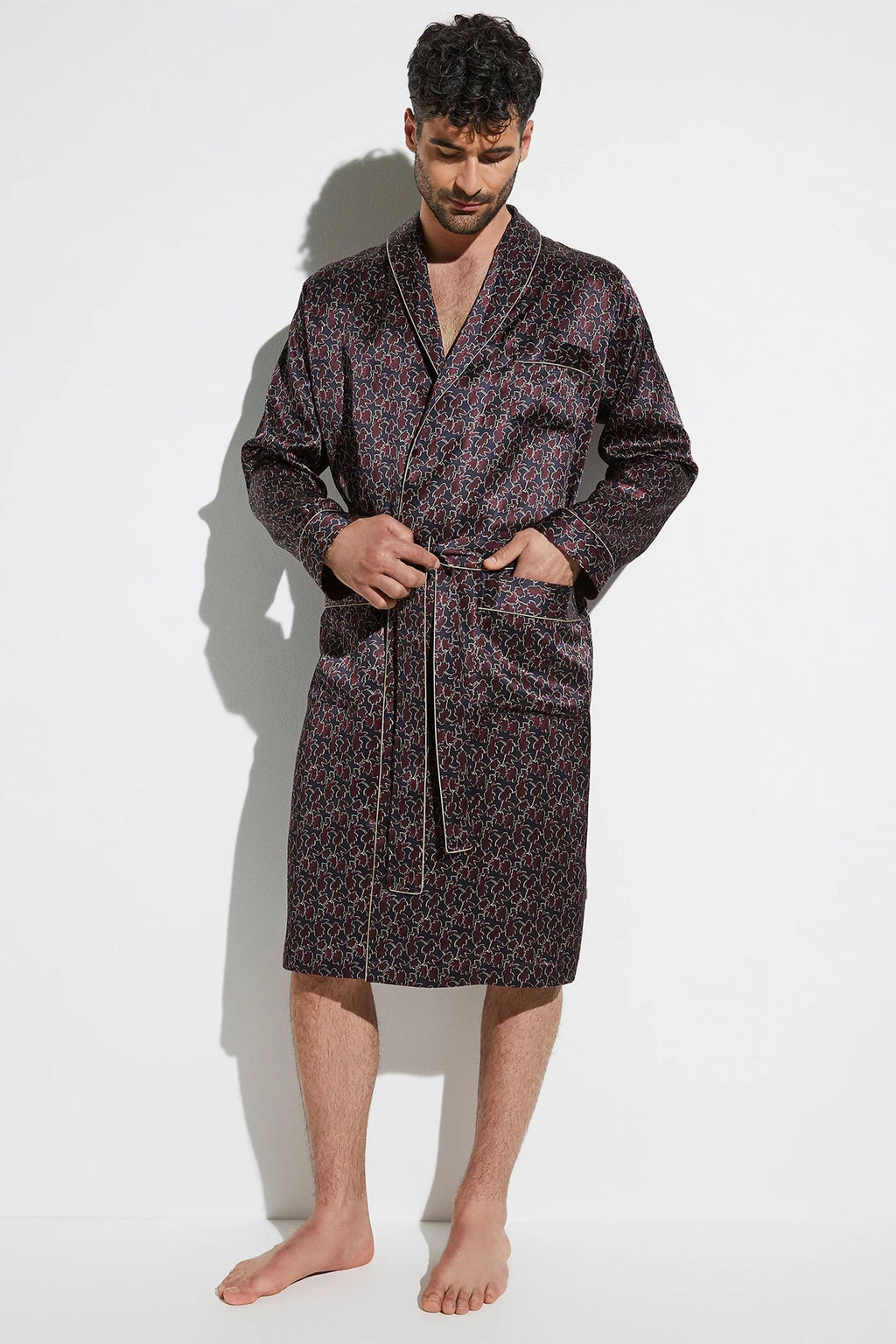ZIMMERLI | Leaves Pattern Silk Robe | Navy & Red