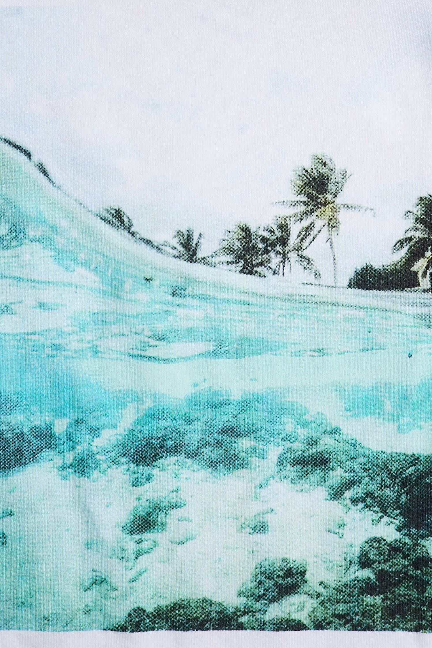 ALTEA | Under The Waves Printed T-Shirt | White
