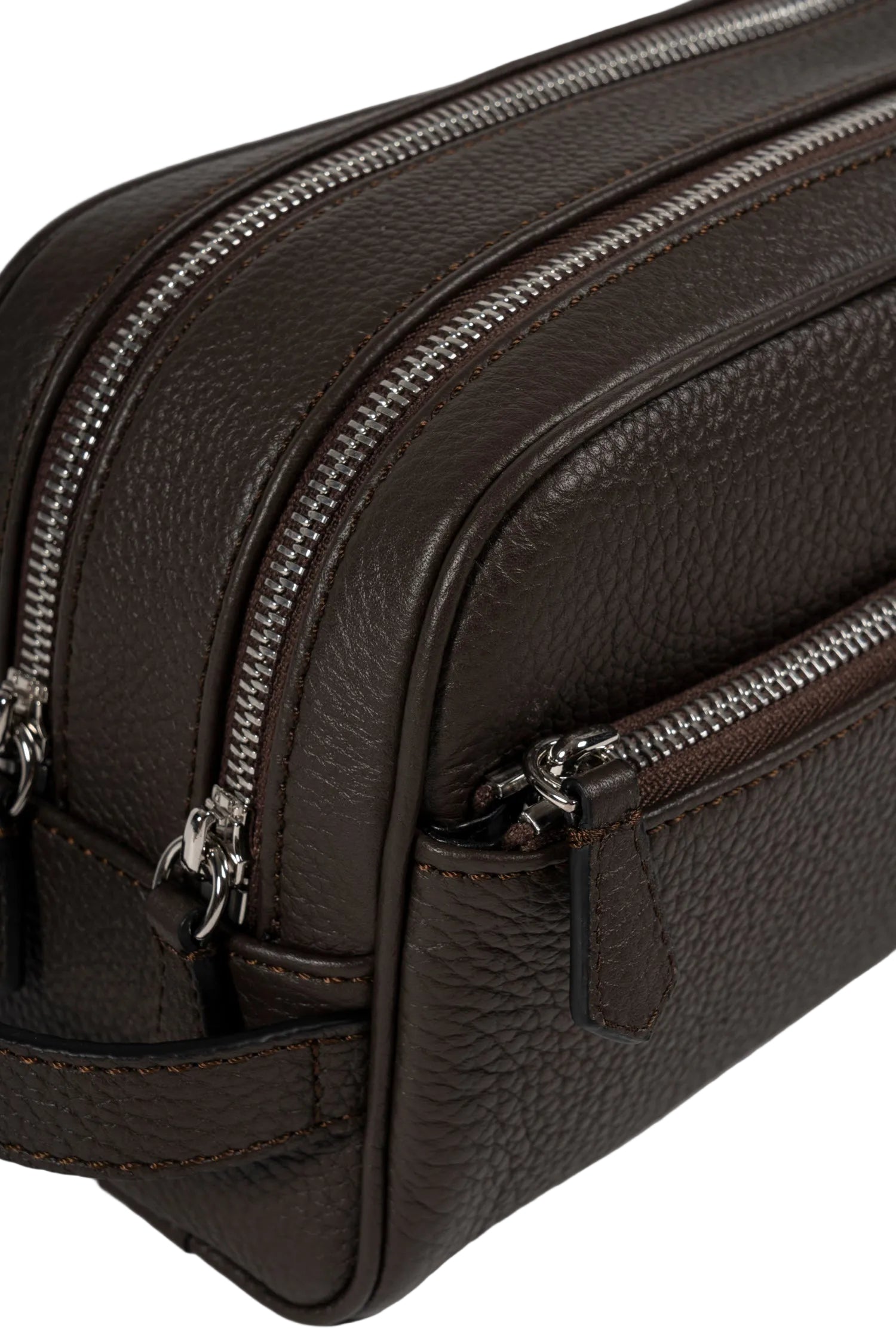 SERAPIAN | Tumbled Leather Washbag | Dark Brown