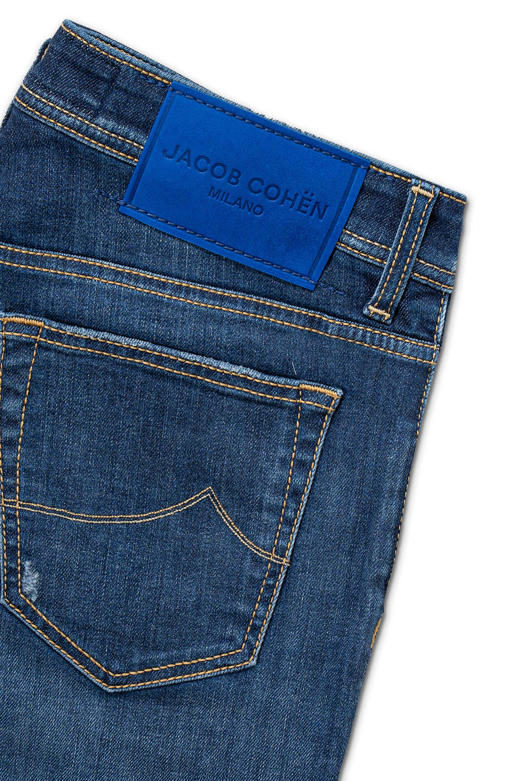 JACOB COHEN | Suede Label Jeans | Denim Bard